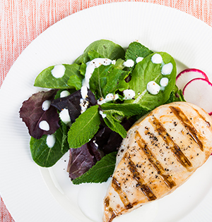 Grilled Yogourt Chicken with Mint